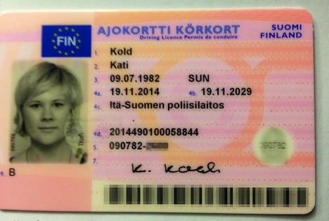Hanki oikea ja väärennetty ajokortti